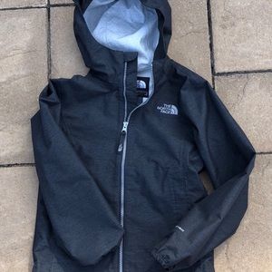 Like new! North Face Resolve Reflective Jacket Gir